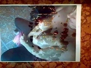 Cumshot tribute on user bzbzbzbz