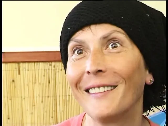 Horny gilf sucks a younger guy's cock and gets fucked