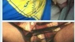 Dois caras peludos se masturbam na webcam