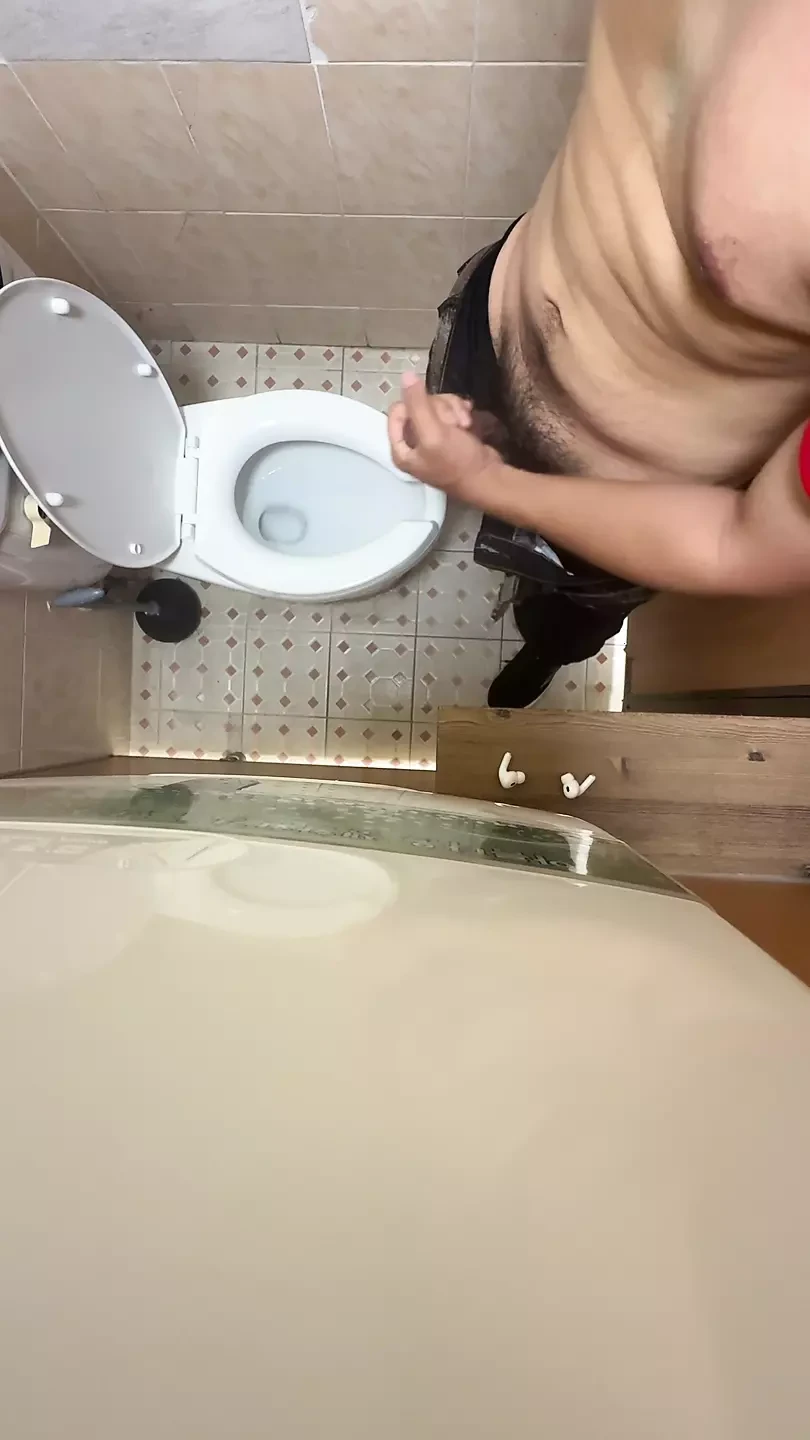 Chubby Teen Jerk off