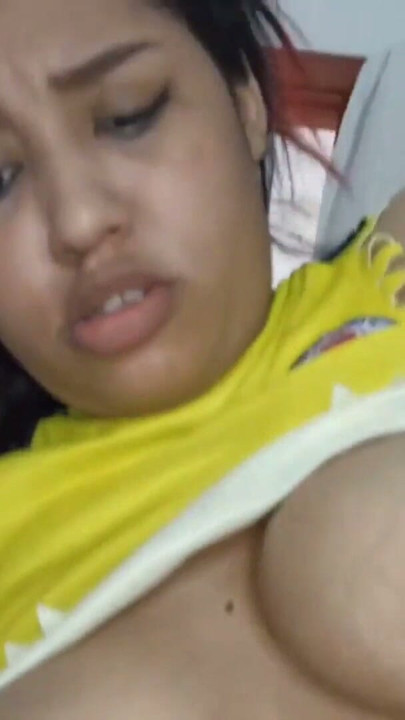 follando a una morena ardiente de 18 años, video amateur completo en hd de latina tetona | Clip 1