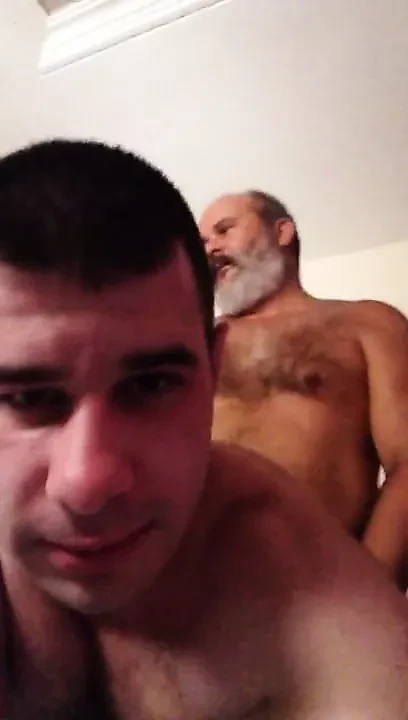 Bear fuck young Men