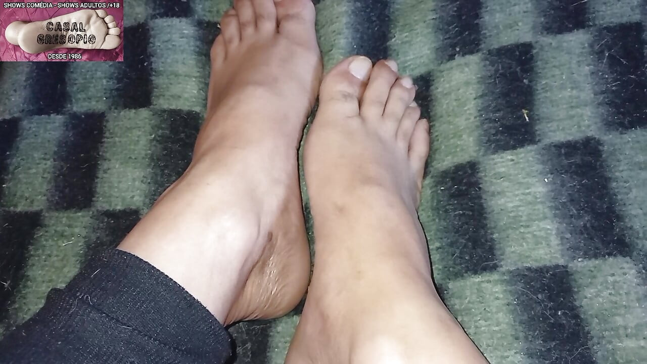 Worshipping the feet of Gresopio 5