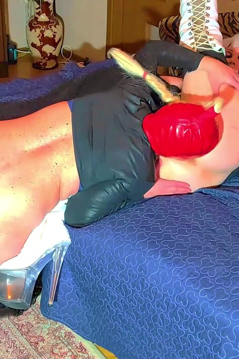 Slut Slave Girl Licks Mistress Natalie's Anal