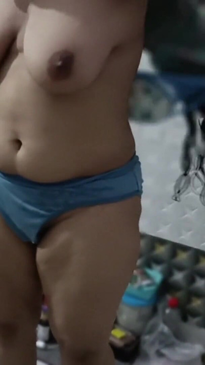 Chudai Ke Baad Kapde Badle Bathroom Blowjob Sexy Pose Description: | Clip 1