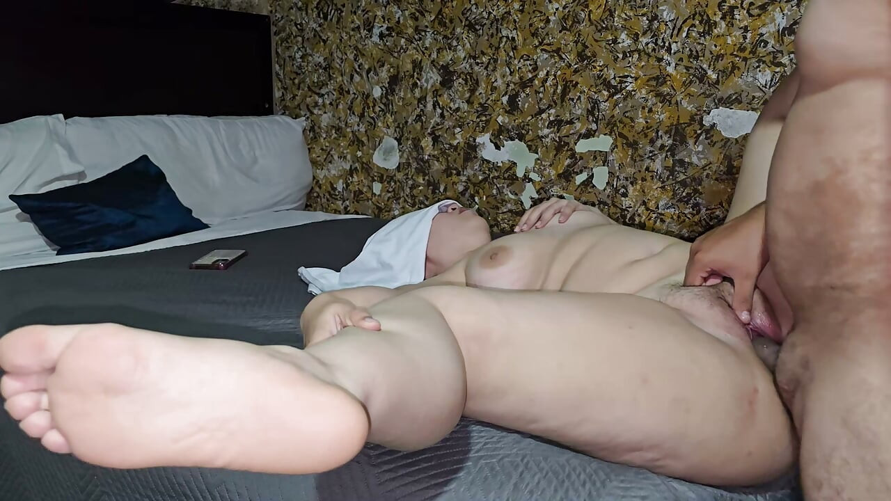 my stepbrother licks my pussy, female ORGASM, BIG CUMSHOT