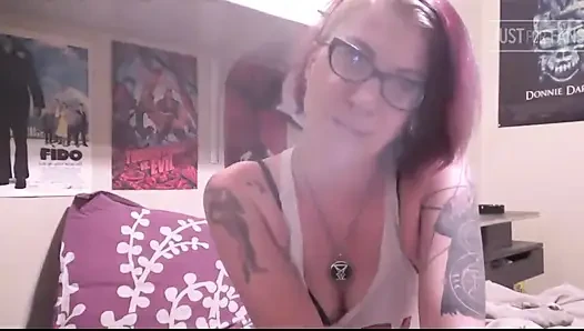 Relaxing Slutty Smoke