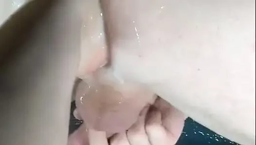POV. Femdom. Köle götüne ayak yumruk sokma. Sahibe boşalana kadar köleyi götten sikiyor