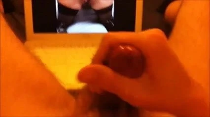 Geil gewichst und gekommen fuer eine geile scharfe Frau