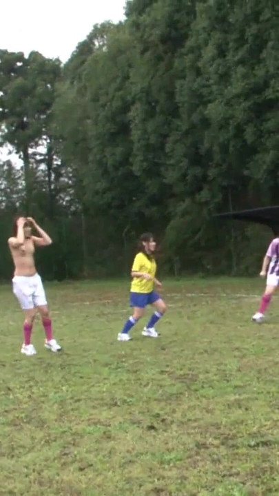 Momento epico da "Japan Women Soccer Team ha gangbang con allenatore di calcio. Incredibile sesso amatoriale giapponese ""