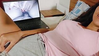 Я мастурбую, смотрю мое беременное видео
