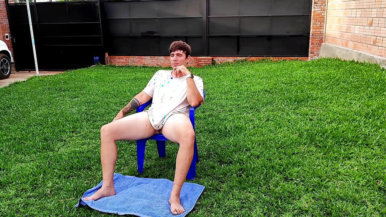 Ich Habe Zum Ersten Mal Den Schwanz Meines Onkels Gelutscht