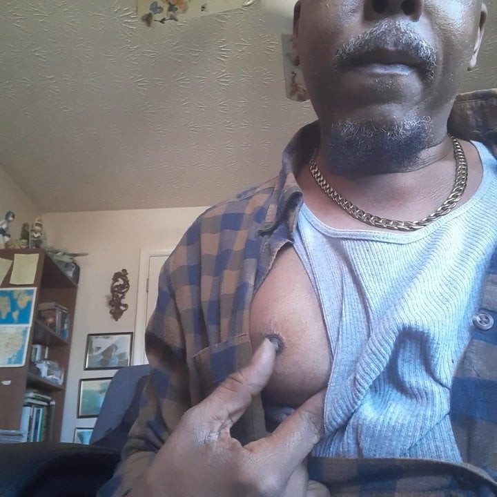 Shinzon Just Nipple play