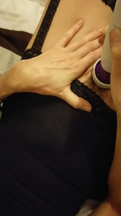 Slit wife orgasms with wand while sucking cock