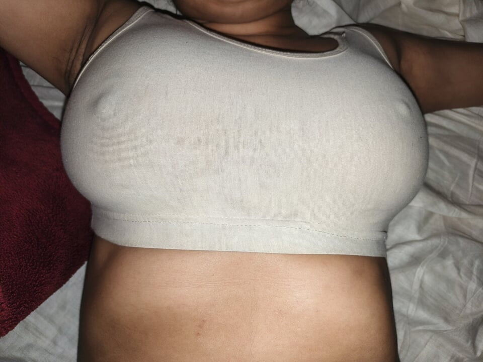 CUTE INDIAN HORNY VILLAGE GIRL FUCKING VIDEO.