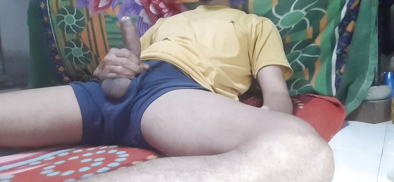 Đụ tại nhà handjob người đàn ông Ấn Độ bigcock