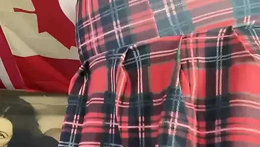 Gelişmekte olan kadın kılıklı