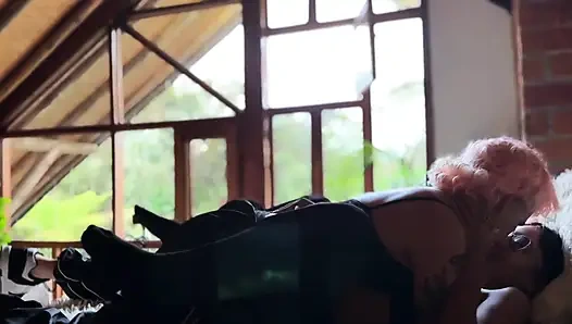 SILÜETINI SEVIYORUM