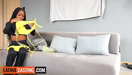 I made this TIGHT AFRO LATINA forget her BOYFRIEND ever promised her Chicago - LatinaCasting