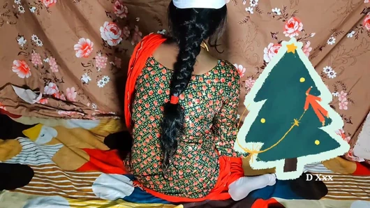 Desi indienne bhabhi pour la première fois en costume de salwar se fait sucer par la grosse terre