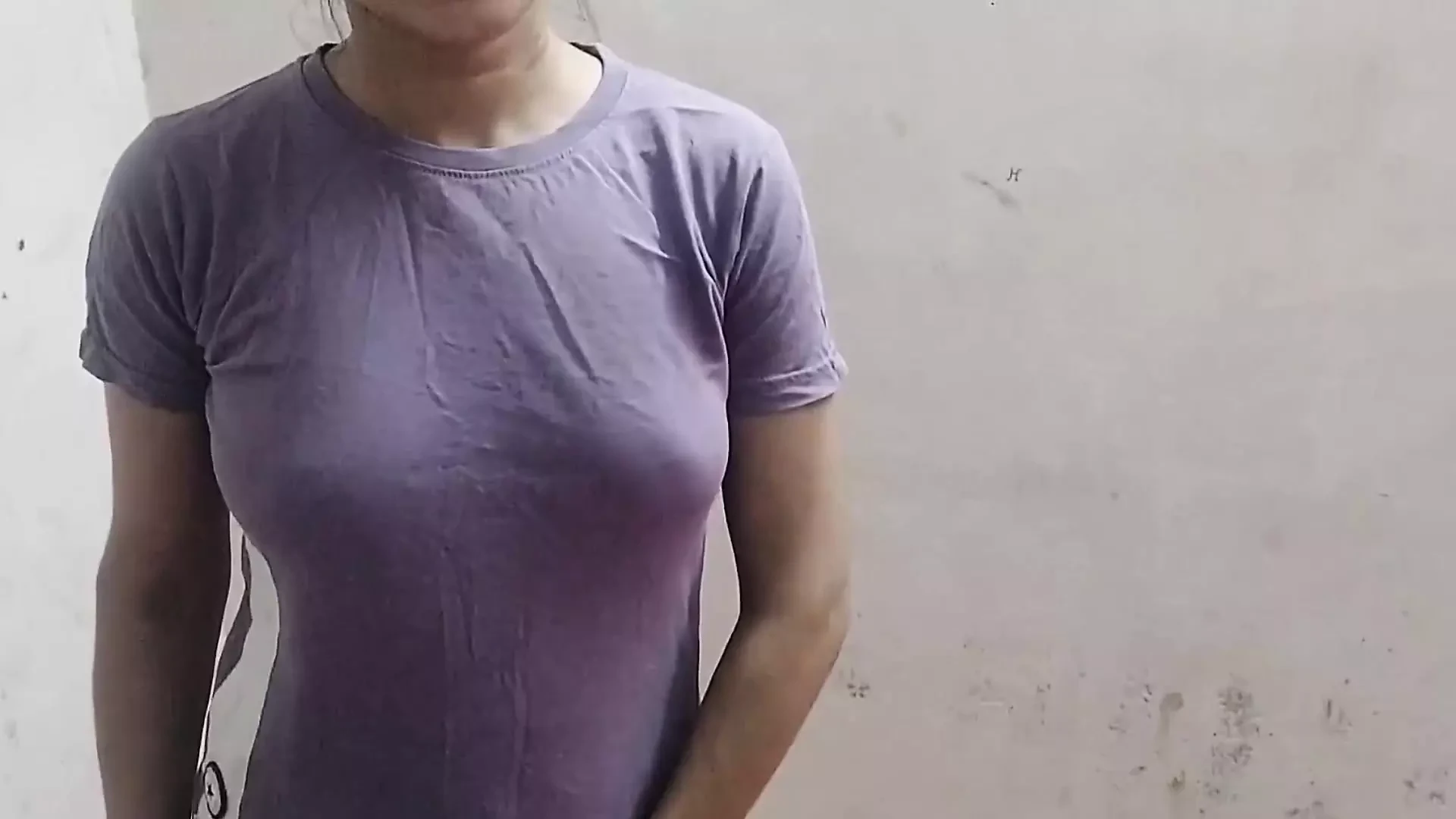 Akele rahene par abbu jaan ne meri chhut maari