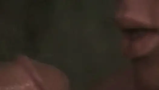 Blondine gibt schlampigen blowjob und nimmt harte penetration