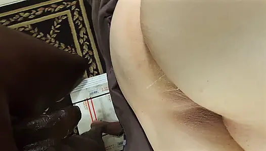 Fat woman cum filled pussy dripping after spreading wide open for deep penetration & creampie close up - Big fat ass Jamdown26