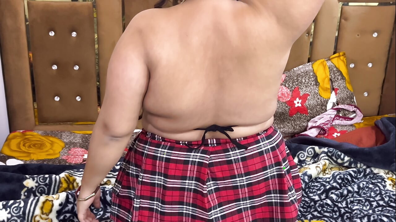 Desi school girl only want fun