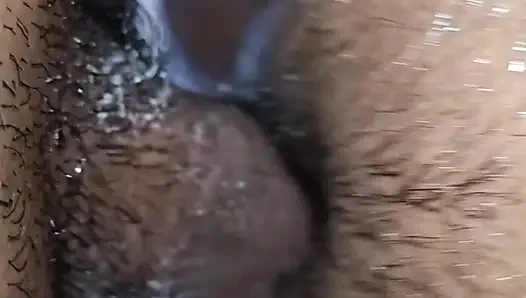 Memek becek gadis india ini dientot habis-habisan sama kontol besar dan pria ini mengeksploitasi skema penjemputan tua