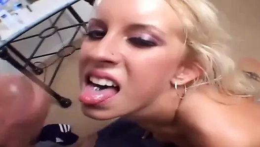 Blonde Hottie Stuffs Banana Deep Then Rides Throbbing BBC