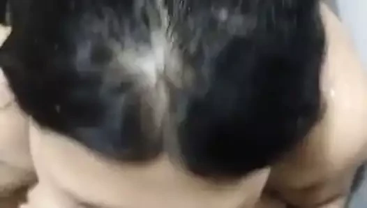 MATURE BHABHI TASTING CUM FOR THE FIRST TIME