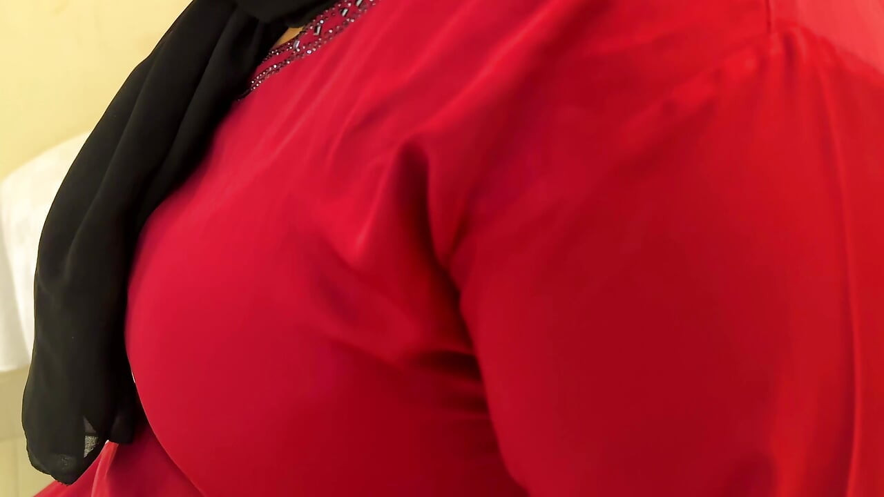 Fucking a Beautiful Stepaunty in Saudi Arabia - Multiple Cum