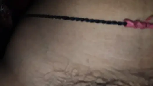 Memberi tanah besar di pantat saudara ipar