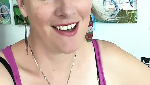 Your Ex-Girlfriend's Mom Gave You A Handjob At A Cafe (JOI)