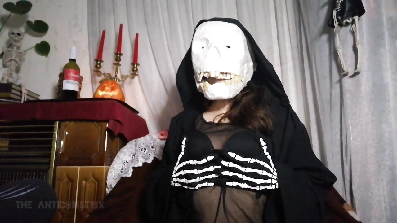 Halloween on Mfc - Intro