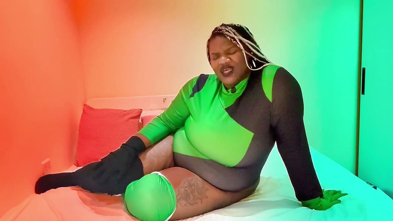 Ebony Shego Drains Your Balls and Your Wallet
