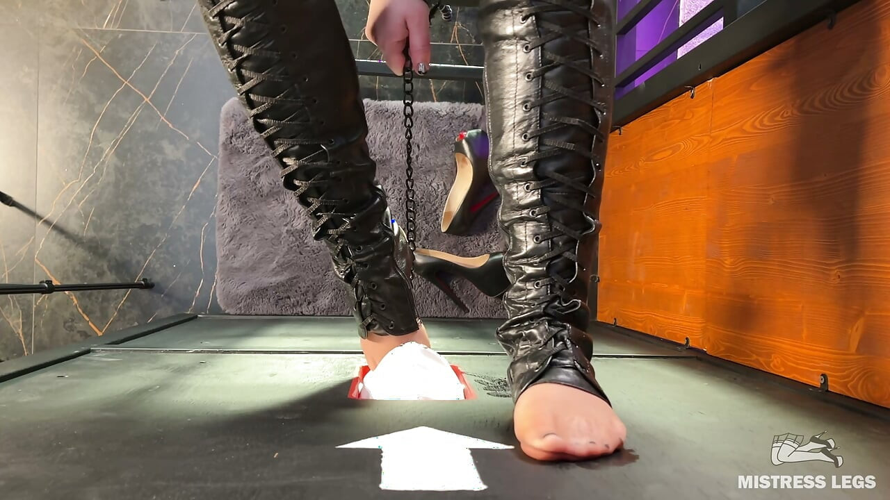 Glory Hole Slave: I Stuffed My Sweaty Nylon Feet and Ass Into His Chained Mouth