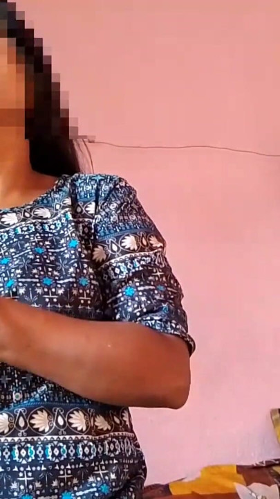 Bhabhi Ko Padke PeLa Din Me Bohat Maja Aya | Clip 1