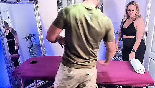 Yaramaz masaj terapisti müşterilerinin dölünü yutuyor!