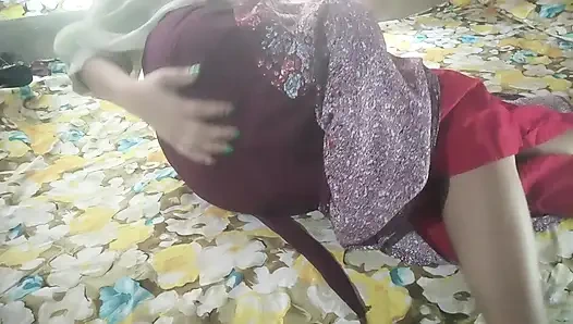 Bf sanga raat vari chikayera aauda ni kati na pugeko yo puti lai laado le