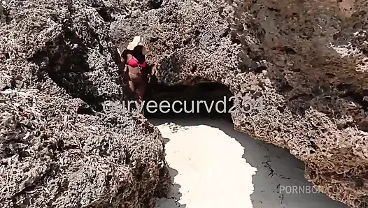 Меня Трахнул Незнакомец На Пляже