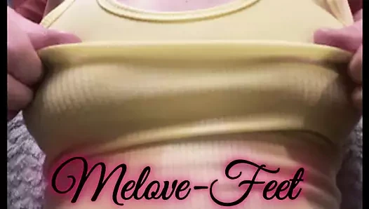 5.Naelor Playing With Melove's Long Nipples