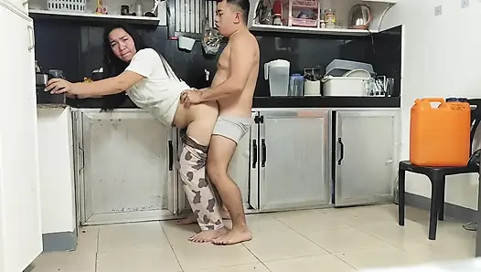 SNEAK FUCK AT THE KITCHEN BEFORE GOING TO SLEEP