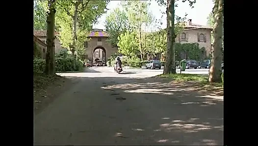 CLIP ITALIAN SHOW (Full Movie)