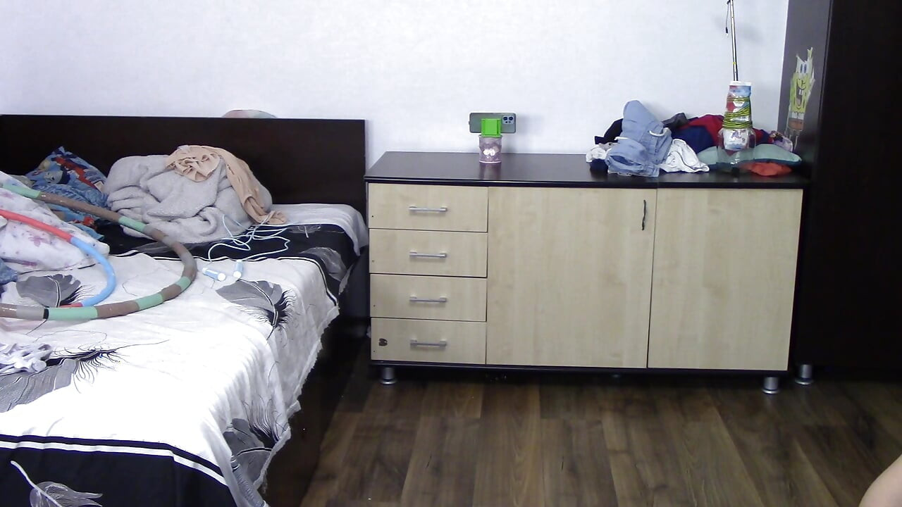 Sexy wife workout at home naked.