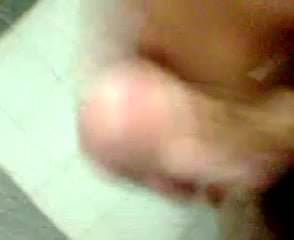 HACIENDOME UN PAJA