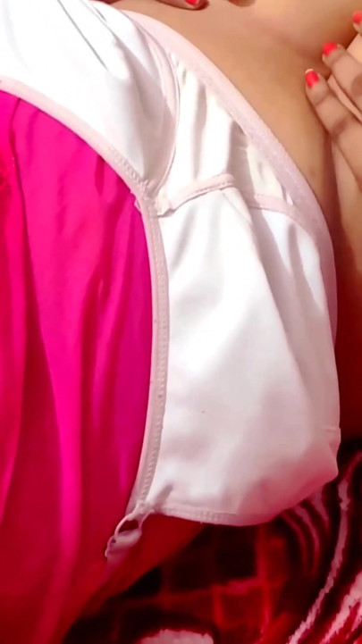 これまでで最高の自家製楽しいセックス動画。|クリップ2