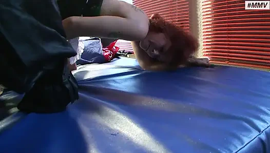 Alman bdsm - kızıl saçlı seks makinesi