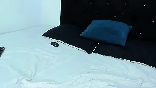 WEBCAM-MÄDCHEN BEKOMMT VON IHREM PARTNER EINEN GUTEN FICK.