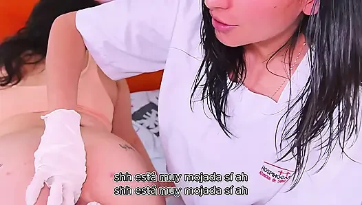Kitty DJ und jennifer play - heiße krankenschwestern essen muschi in der Notaufnahme - Lesbe mit fingern, zunge und explosivem squirting